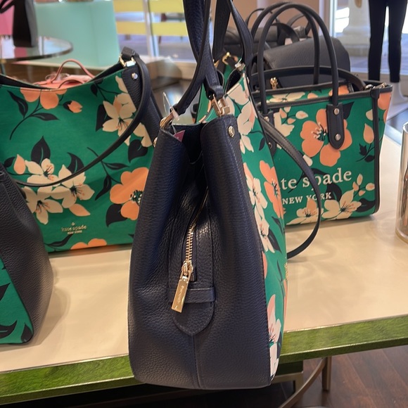 kate spade Bags Kate Spade Leila Medium Triple Compartment Shoulder